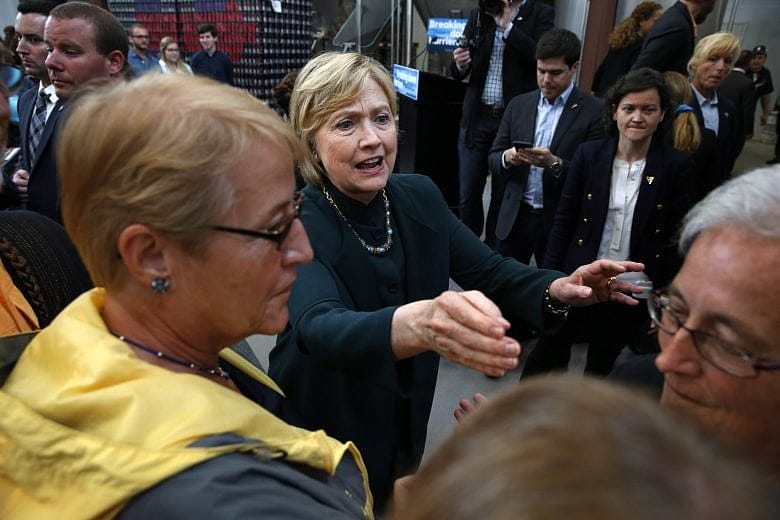 Clinton explores wooing GOP voters repelled by Trump