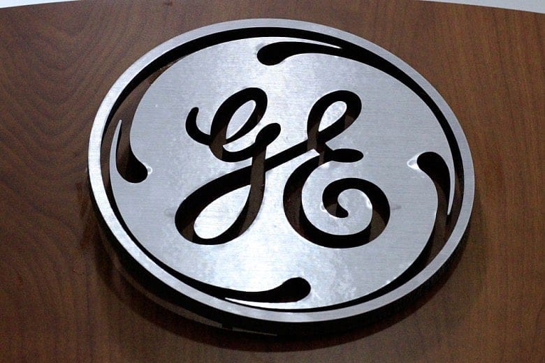 Feds to test financial aid for unorthodox Northeastern, GE programs