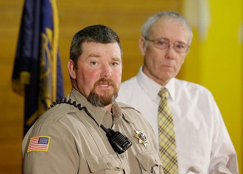 Oregon standoff: Refuge takeover requires delicate response