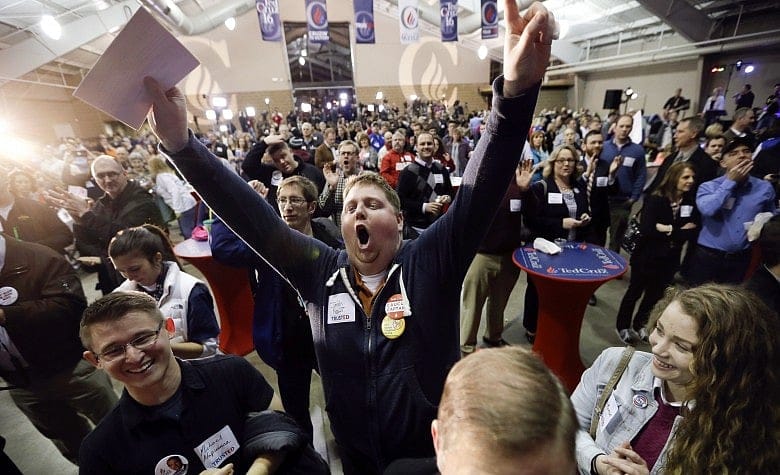 Cruz beats Trump in Iowa; Clinton, Sanders in tight race