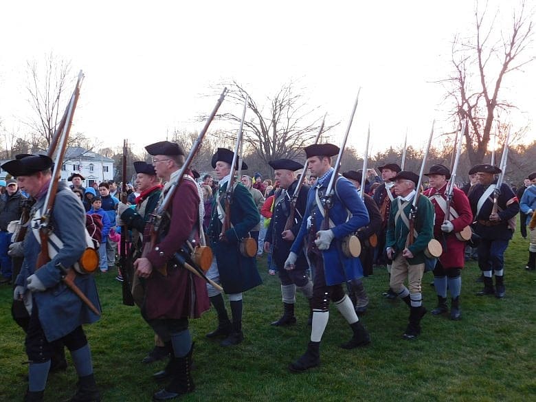 Lexington reenactment brings home American patriotism
