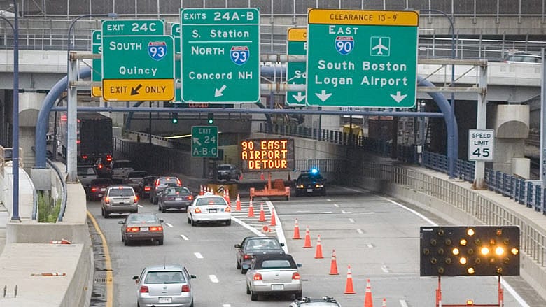 Summer gas prices at lowest level in more than a decade