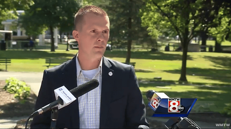 Maine Democrat Criticizes Biden Vaccine Mandate