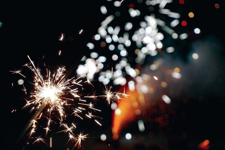 Massachusetts Residents Giving Business To Fireworks Dealers In Nearby States