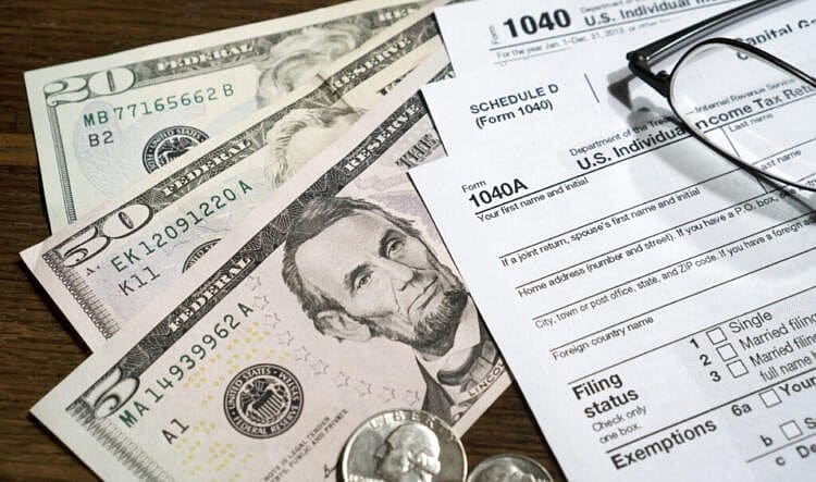 Massachusetts Sees Slight Payroll Tax Cut To Start 2023