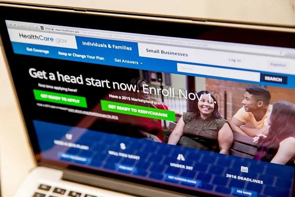Obama administration confirms average 25% premium hikes
