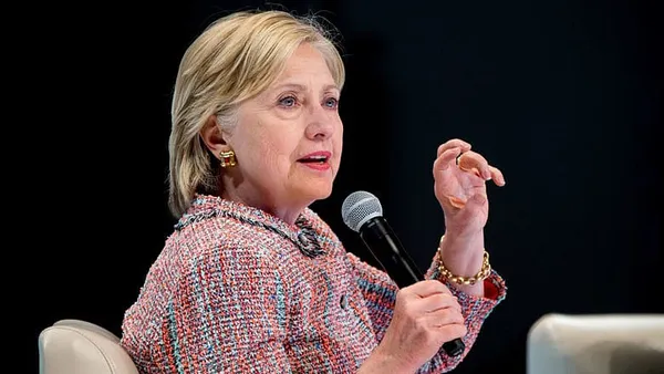 Boston Globe calls for Hillary to shut down Clinton Foundation