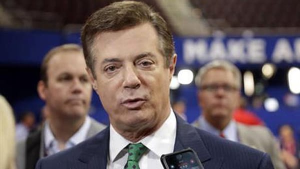 Trump campaign chairman Paul Manafort resigns