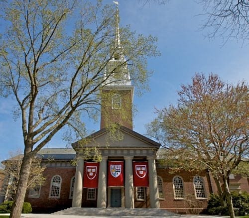 Fraternities and Sororities Sue Harvard Over Anti-Single-Sex Policy