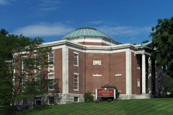 American Antiquarian Society building (Credit: American Antiquarian Society)